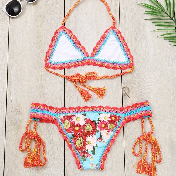 Hippie Hooray Boho Gypsy Floral Crochet Bikini - Picture 4 of 8